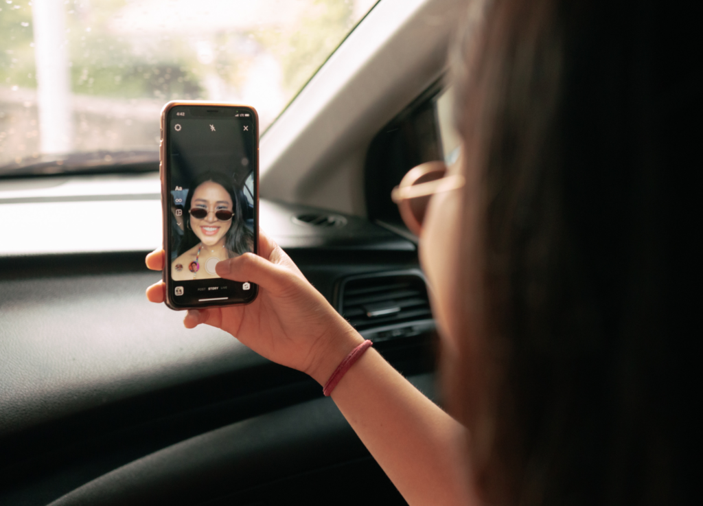 How to Create Instagram Filters Using Free Tools in 2024